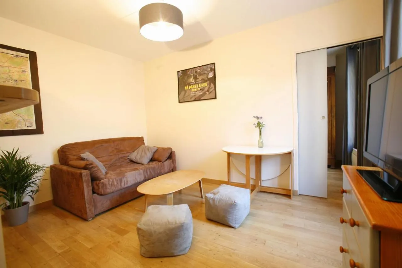 Appartement tout confort au pied du Métro Glacière Parigi Francia