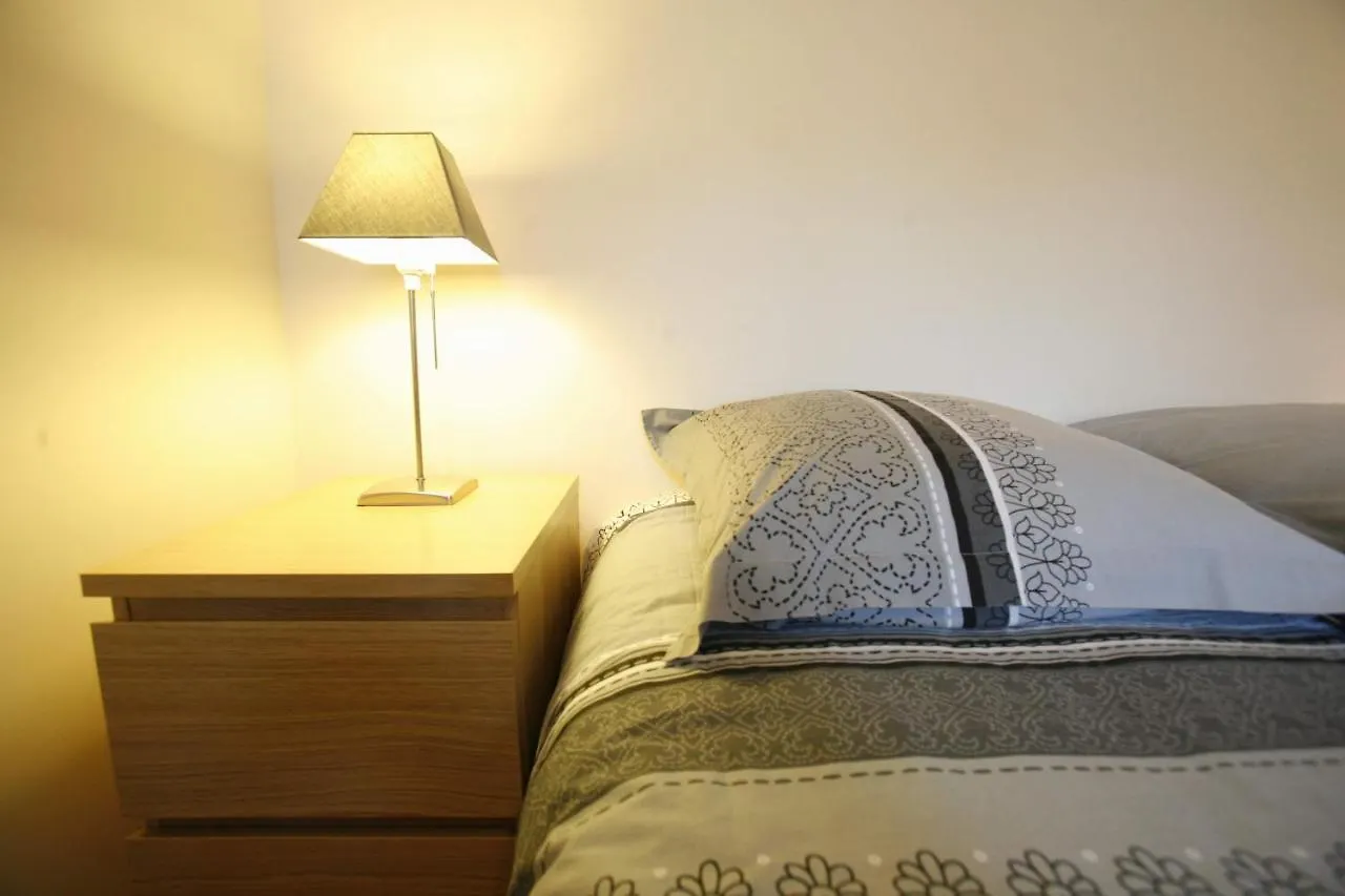 Appartement tout confort au pied du Métro Glacière Parigi 0*,  Francia