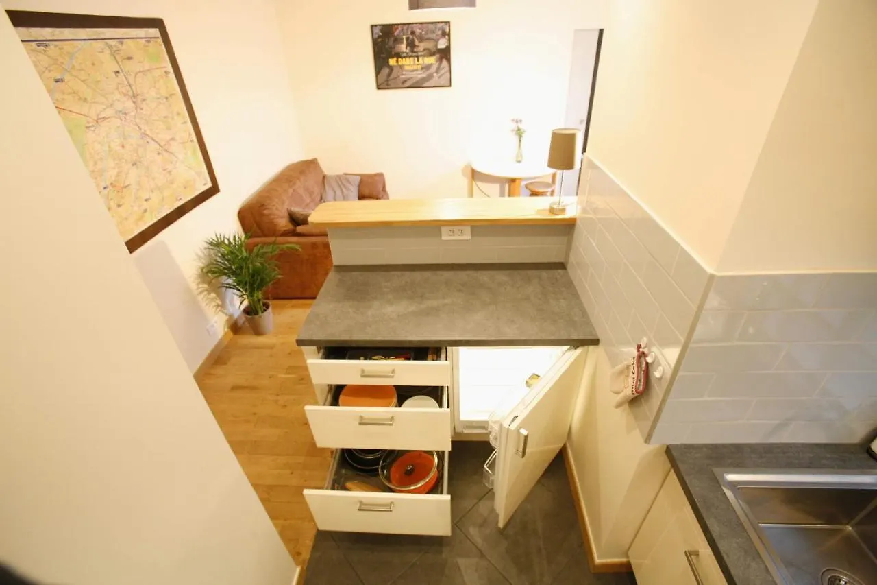 Appartement tout confort au pied du Métro Glacière París